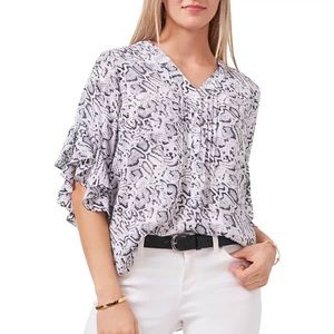 Vince Camuto
Printed Henley Top